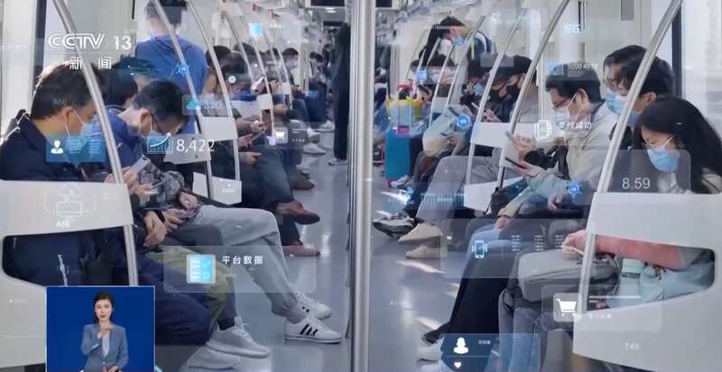 东拼西凑DeepSeek教程卖课冰球突破爆百万大奖转发提醒！有人(图10)